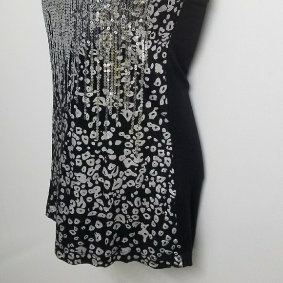 2 BEBE WOMAN TANK SZ. XS - Picture 4 of 8